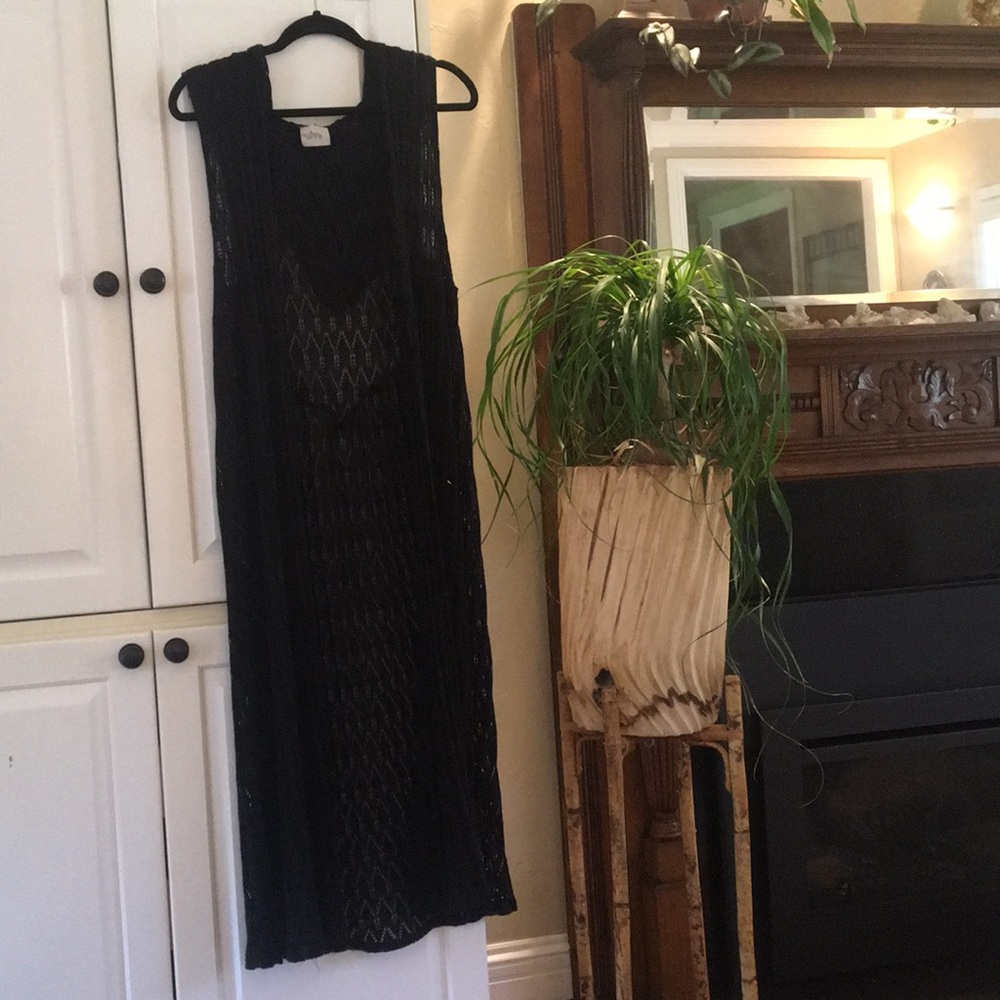 Black Hooded Long Knit Vest